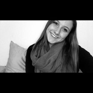 Meet your Posher, Emilie